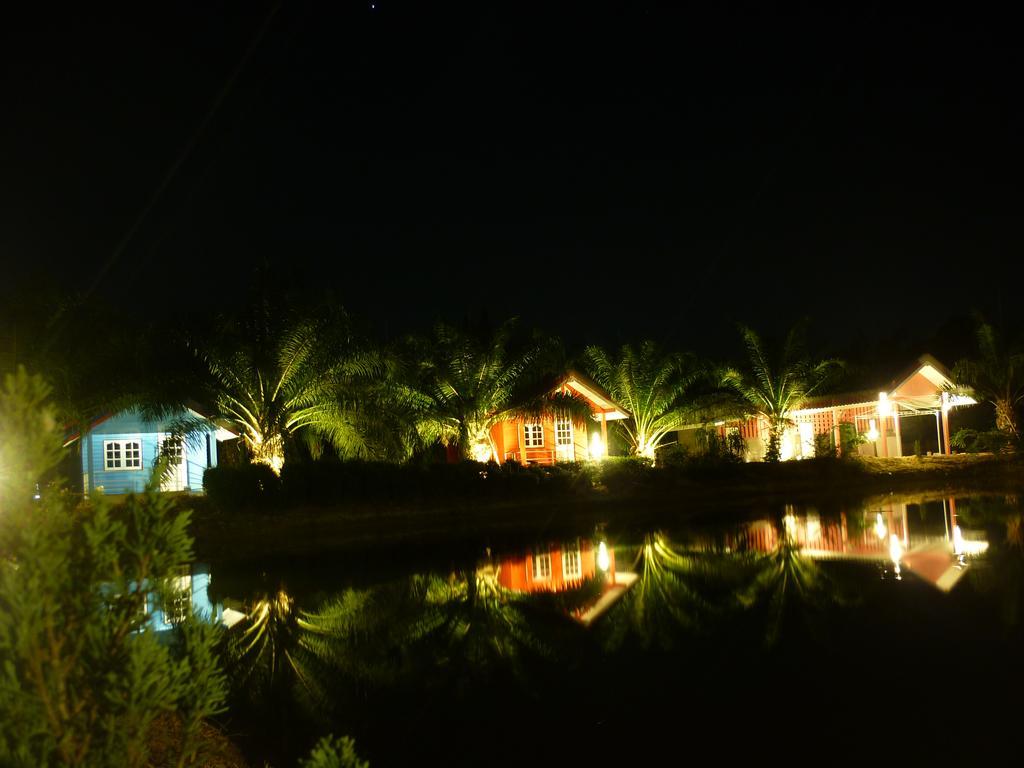 Maneemudjalin Resorts Farm Stay Sam Roi Yot Exterior photo